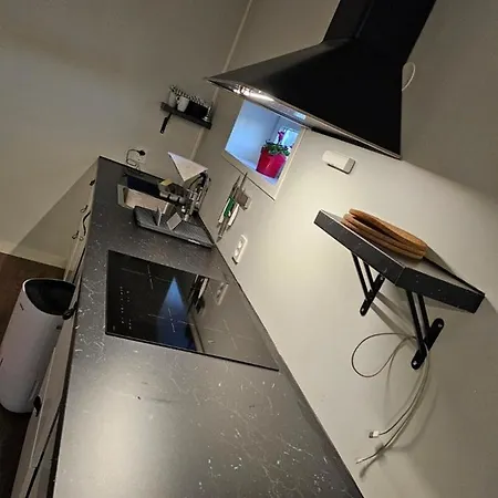 Ro Og Fred Ved Fjorden Ytre Arna